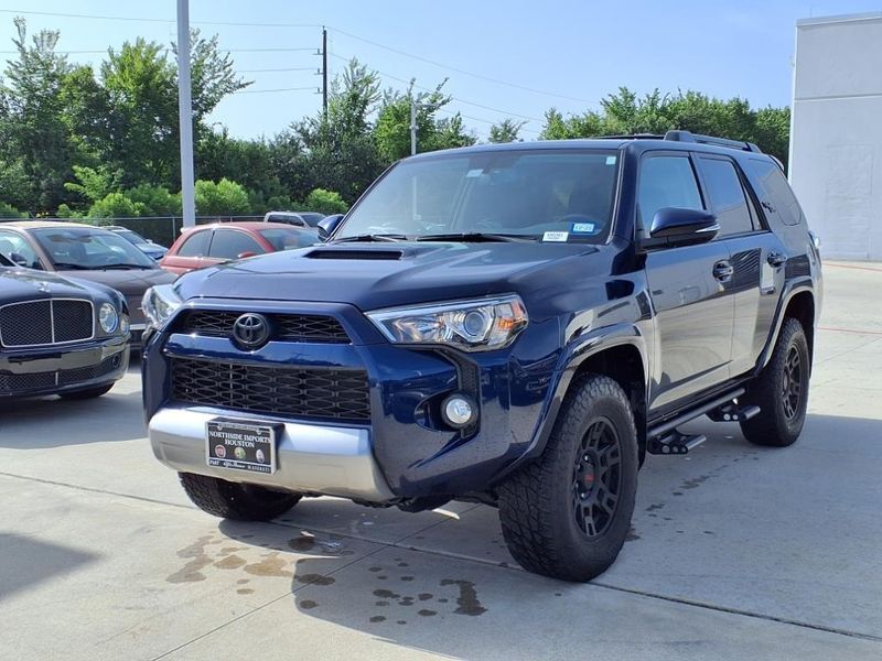 Used 2019 Toyota 4Runner TRD Off-Road PremiumImage 2