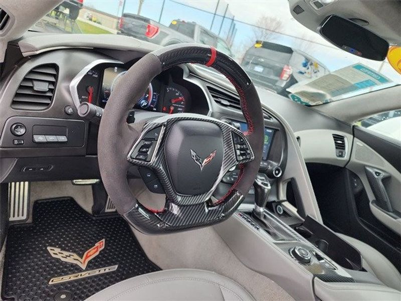 2019 Chevrolet Corvette StingrayImage 10