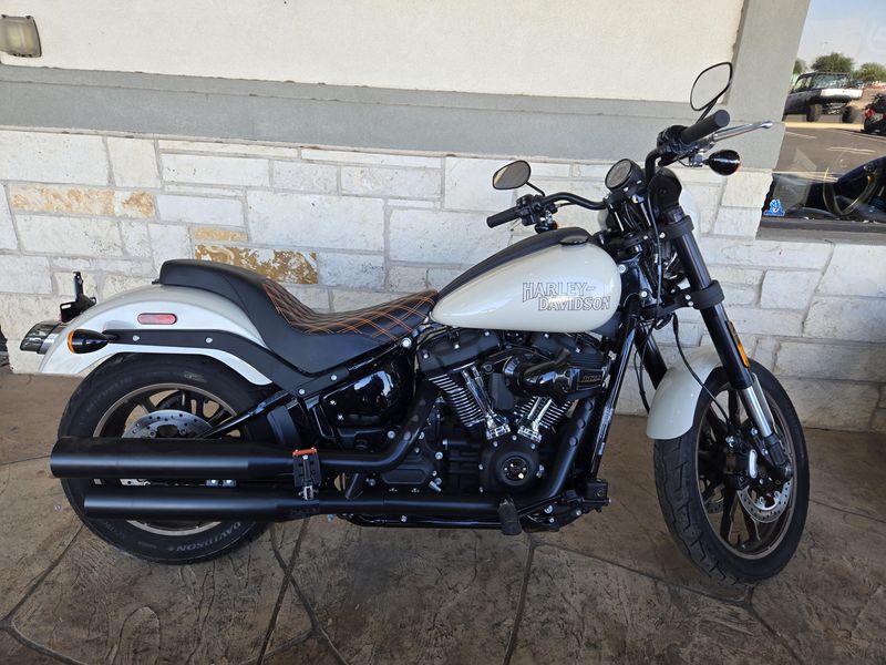 USED 2023 HARLEY SOFTAIL LOW RIDER S Image 2