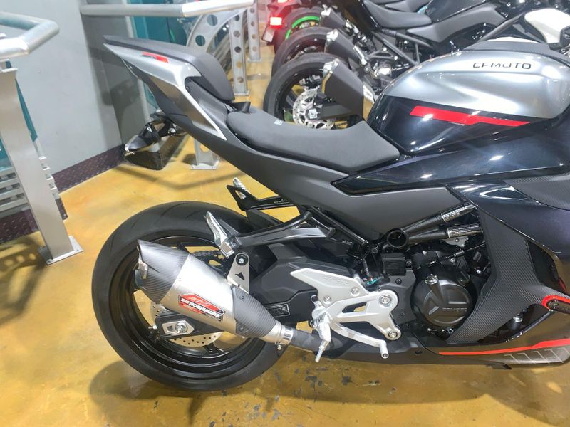 New 2025 CFMOTO 450SS Image 14