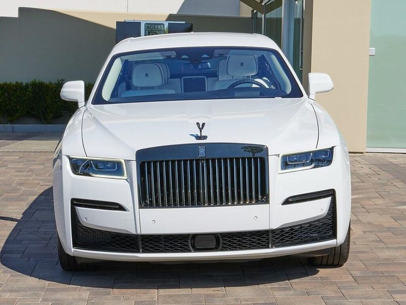 2022 Rolls-Royce Ghost Image 6