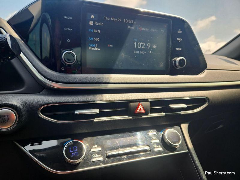 2022 Hyundai Sonata SELImage 29