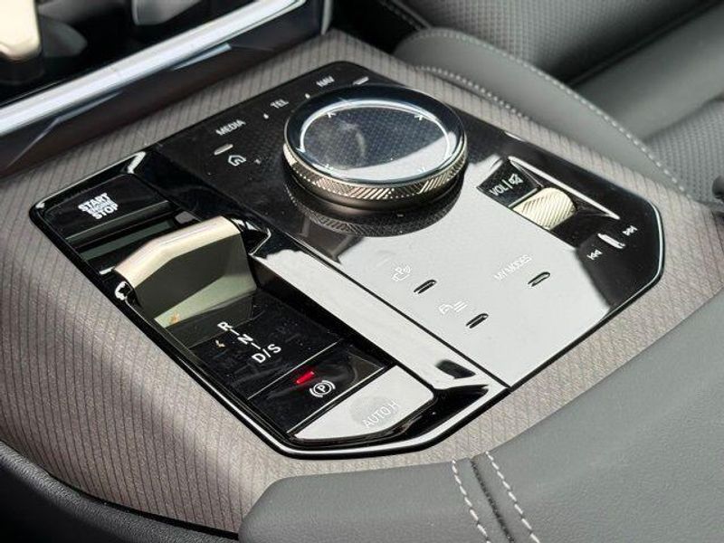 Used 2025 BMW X3 30 xDriveImage 27