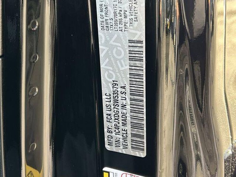 New 2025 Jeep Wrangler 4-door WillysImage 25