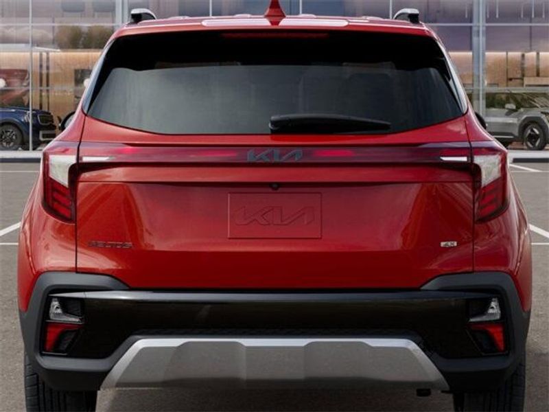 2025 Kia Seltos SImage 13