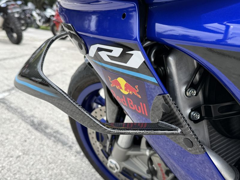 2026 Yamaha YZF-R1