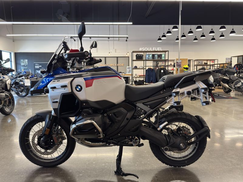 2025 BMW R 1300 TROPHY GS Adventure - RACING BLUE METALLIC 