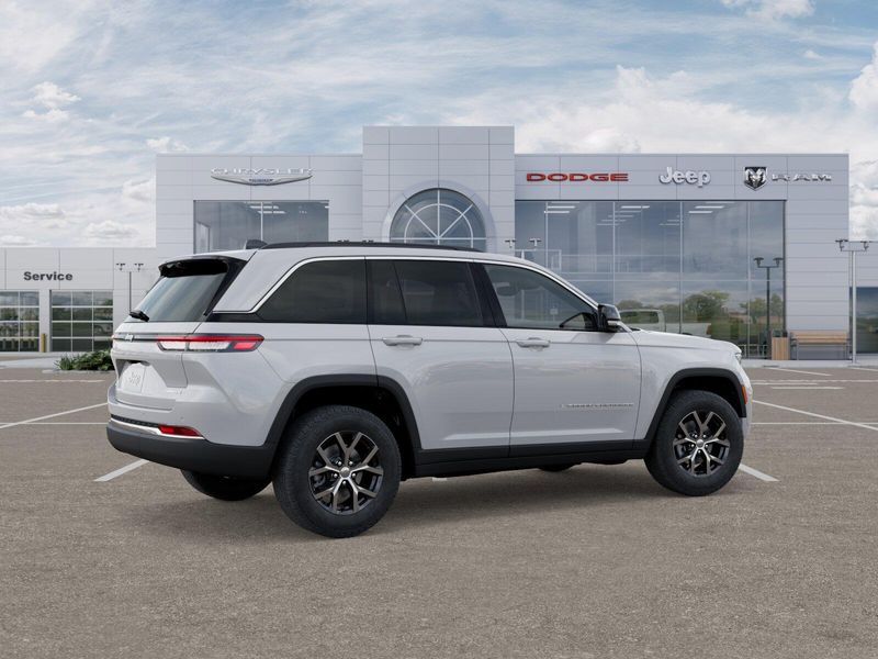 New 2025 Jeep Grand Cherokee Limited 4x4Image 26