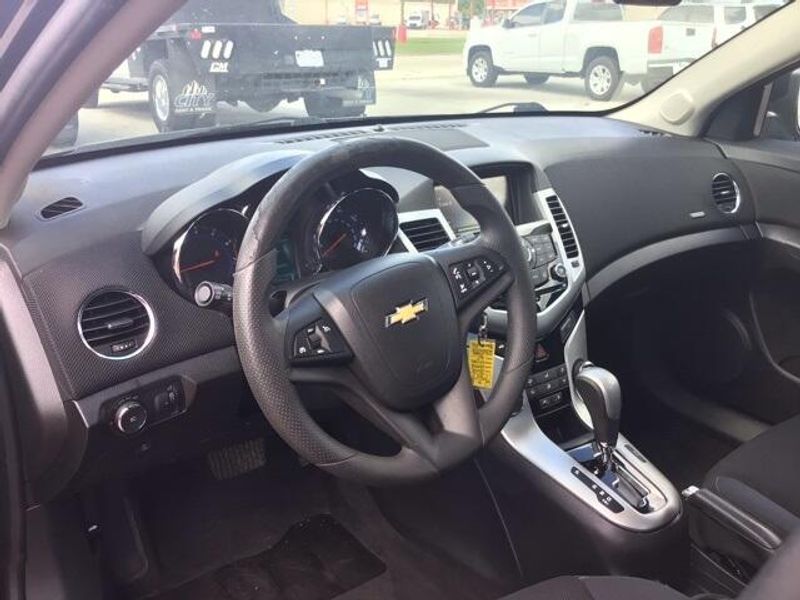 2016 Chevrolet Cruze Limited 1LTImage 9