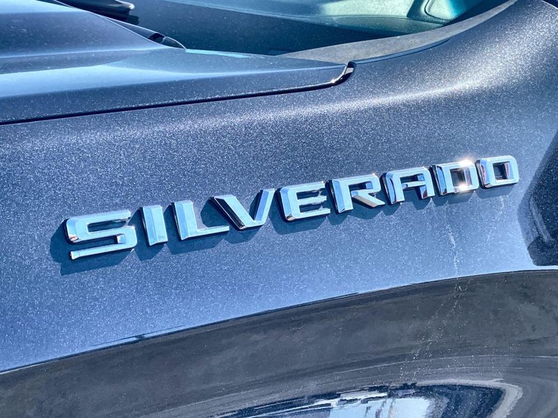 2023 Chevrolet Silverado 1500 LTZImage 32