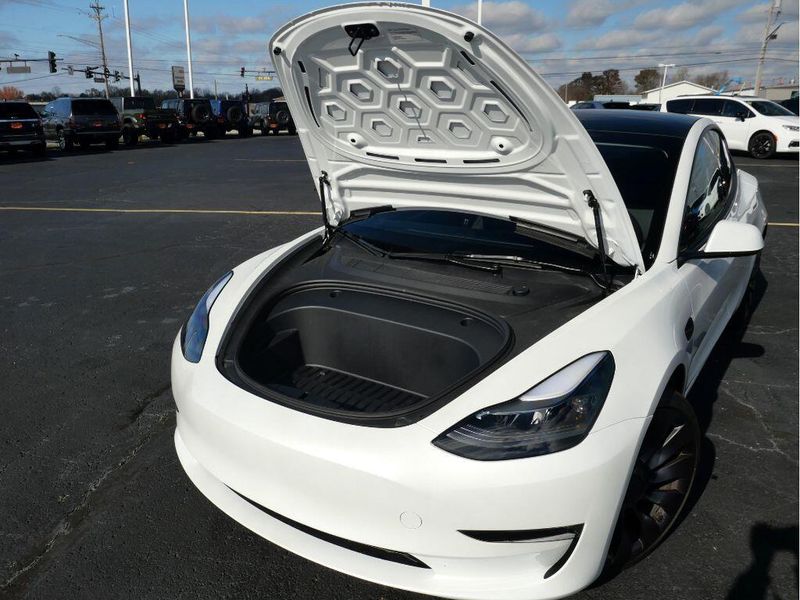 2023 Tesla Model 3 PerformanceImage 10