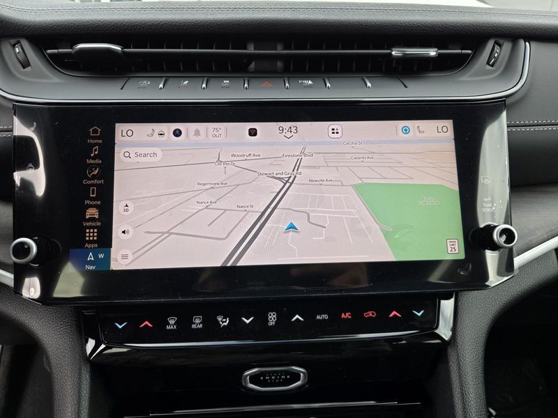 New 2026 Jeep Grand Cherokee L Laredo Altitude 4x4