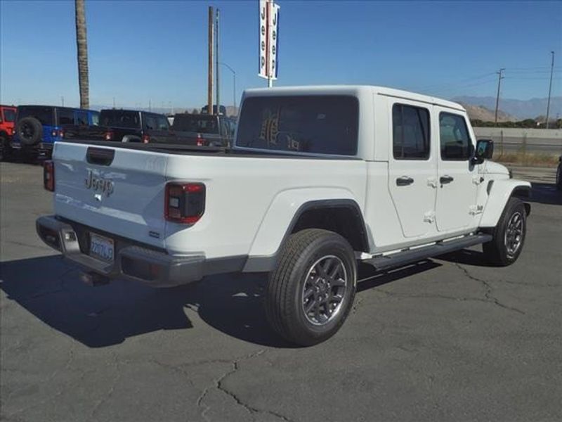 2021 Jeep Gladiator OverlandImage 23