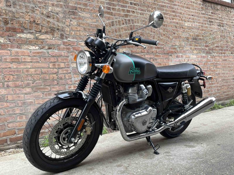 2022 Royal Enfield Twins INT650Image 4