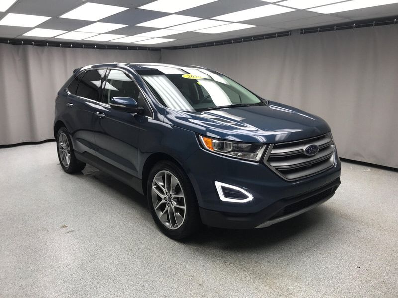 2016 Ford Edge TitaniumImage 18