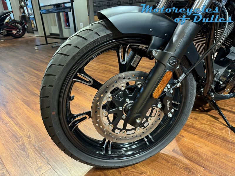 2024 Indian Motorcycle Chief Dark Horse Image 11