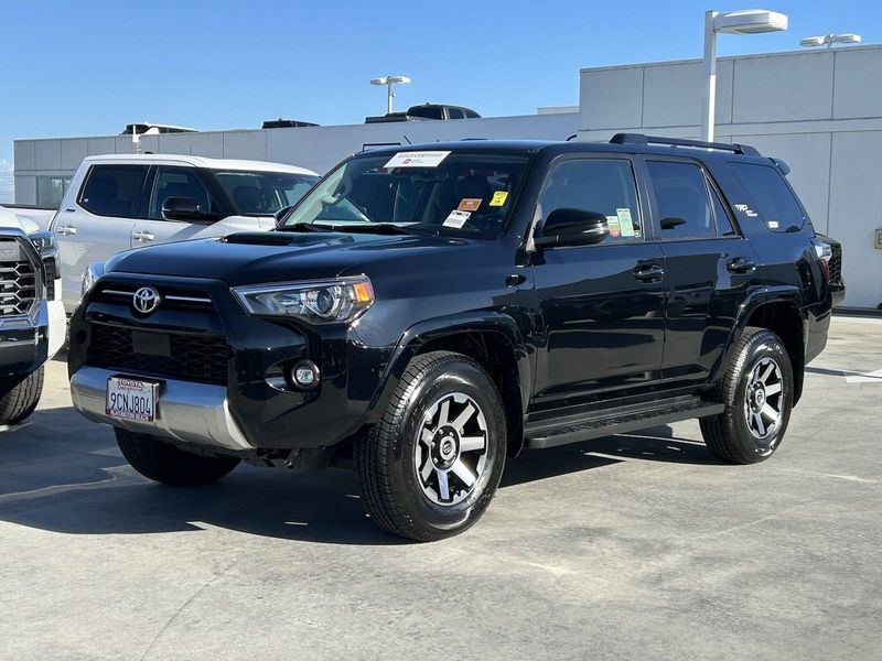 2023 Toyota 4Runner TRD Off-Road PremiumImage 8