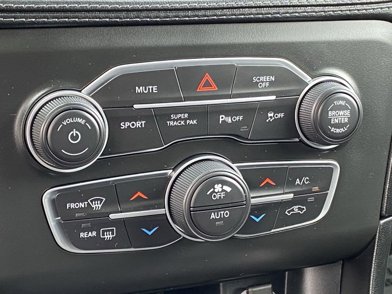 2021 Dodge Charger GTImage 22