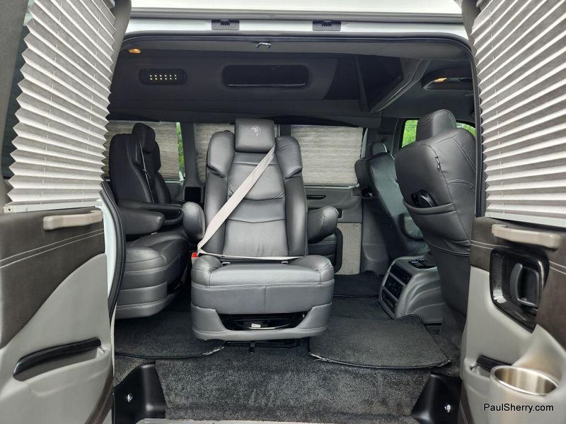 2022 Chevrolet Express Cargo Image 43