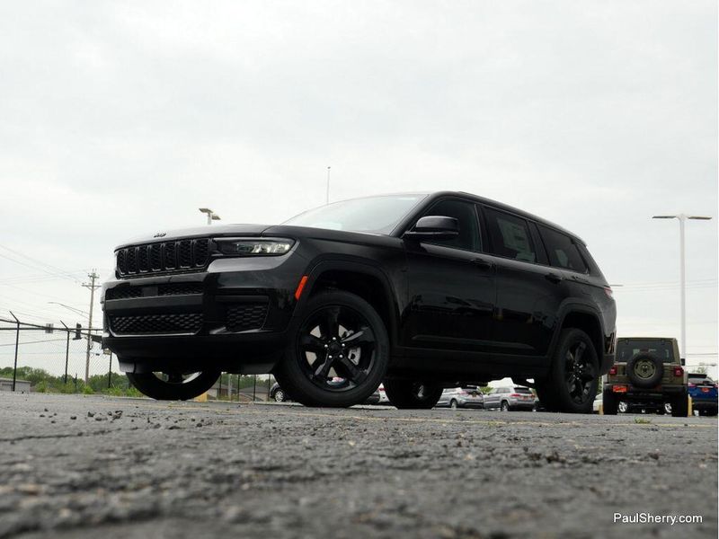 2025 Jeep Grand Cherokee L Altitude X 4x4Image 57