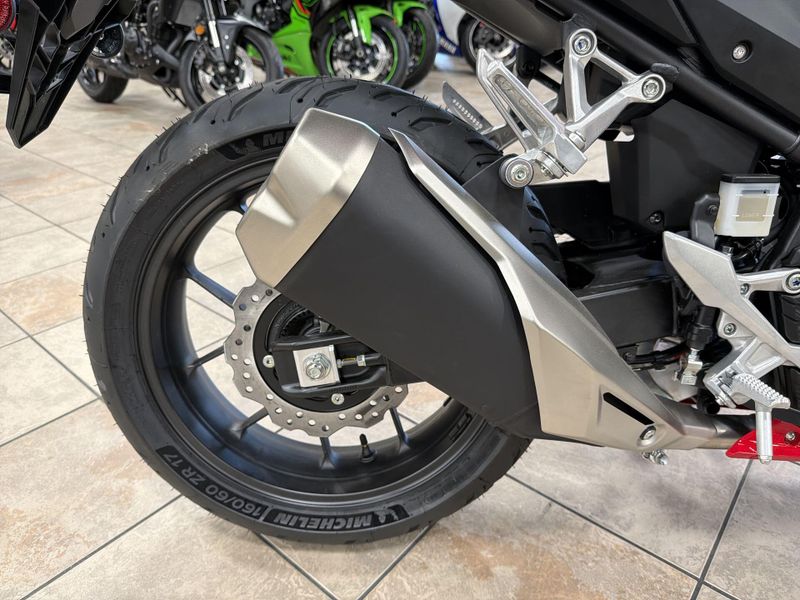 New 2025 Honda CBR500R ABS Image 22