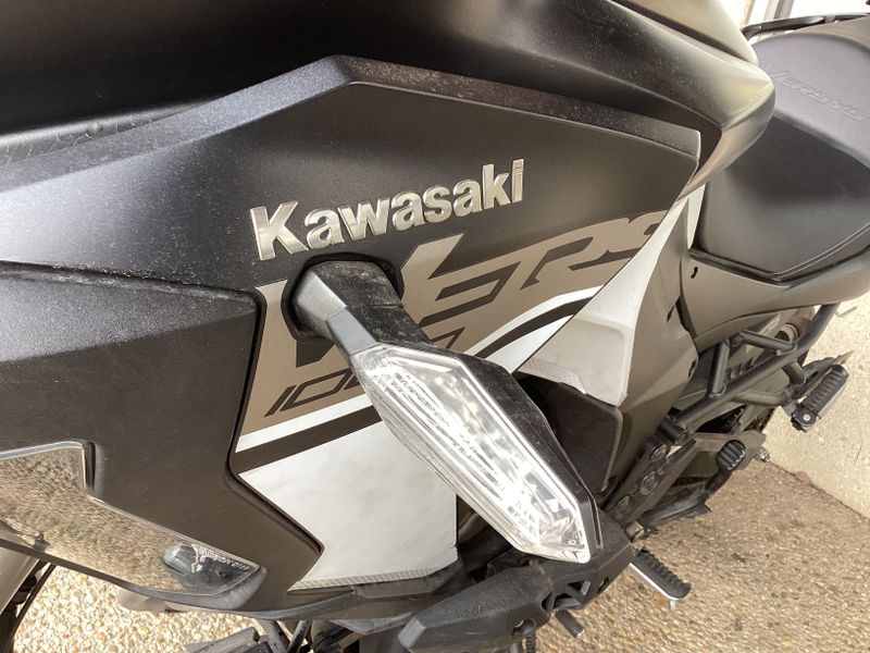 2019 Kawasaki Versys 1000 SE LTImage 3