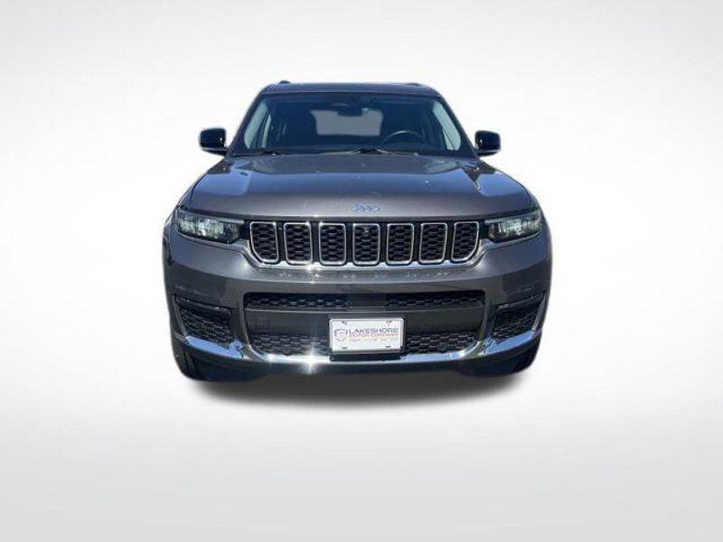 2022 Jeep Grand Cherokee L LimitedImage 8