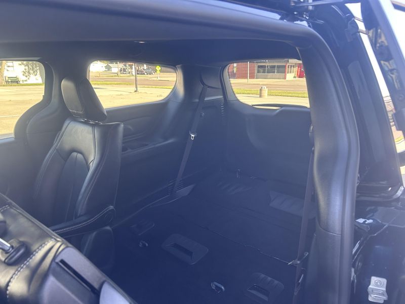 2025 Chrysler Pacifica Hybrid SelectImage 16