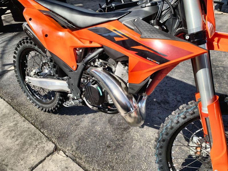 New 2025 KTM 300 SX Image 16