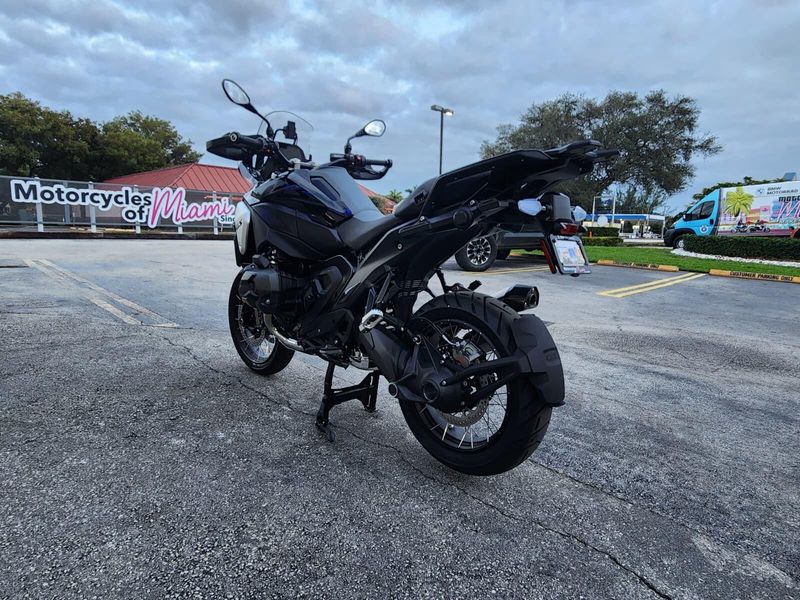 2026 BMW R 1300 GSImage 7