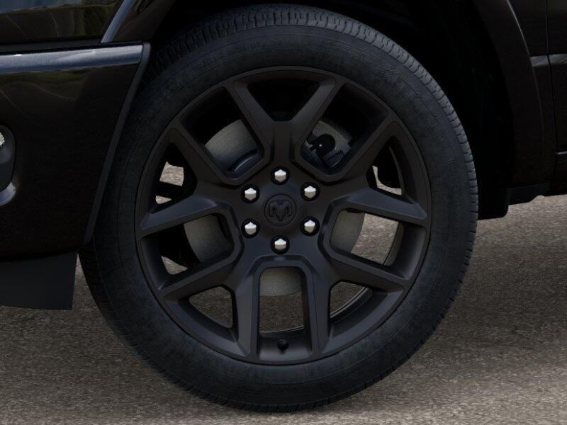 New 2025 RAM 1500 Laramie Crew Cab 4x4 5