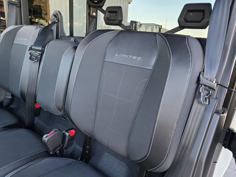 NEW 2026 CAN-AM DEFENDER MAX LIMITED CAB HD11 Image 30