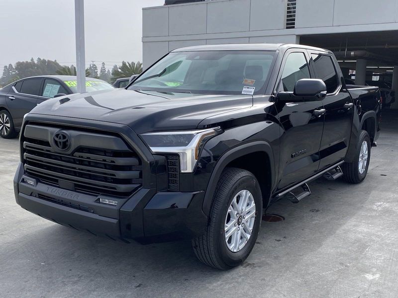 New 2025 Toyota Tundra SR5Image 6