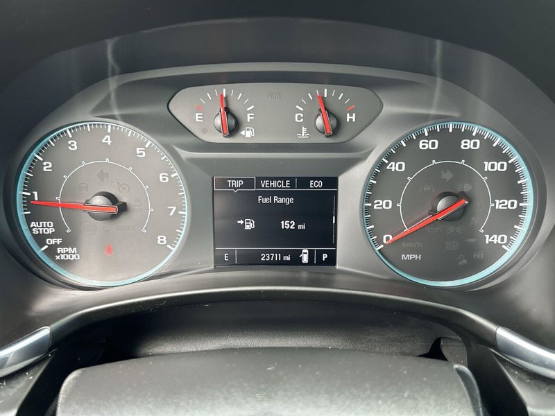 Used 2022 Chevrolet Equinox LSImage 12