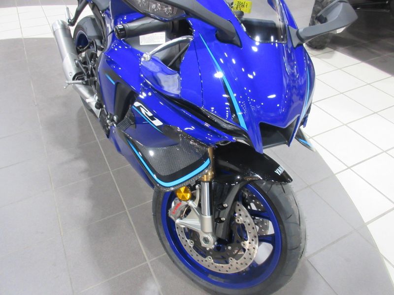 NEW 2026 YAMAHA YZF-R1 Image 10