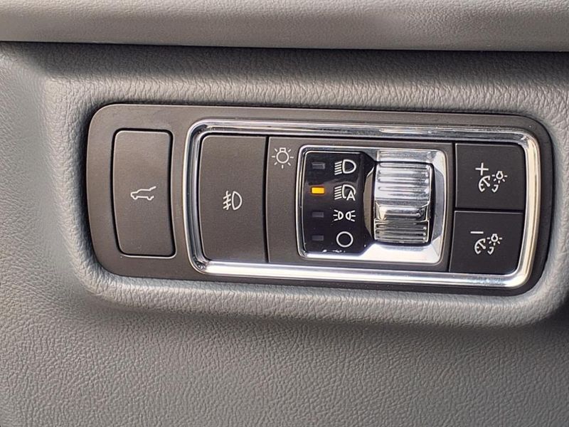 Used 2021 Lincoln Aviator ReserveImage 19