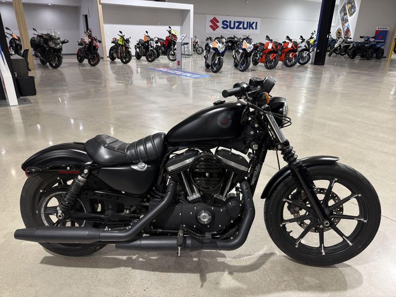 Used 2020 Harley-Davidson SPORTSTER IRON 883 Image 10