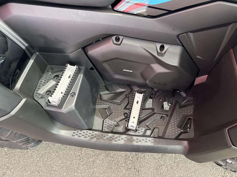 New 2026 CFMOTO CFORCE 600 TOURING Image 14