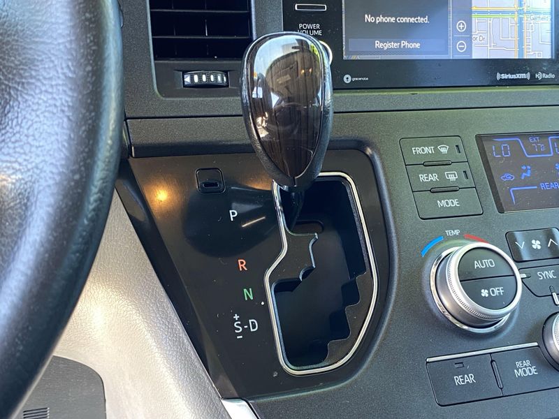 Used 2020 Toyota Sienna XLEImage 25