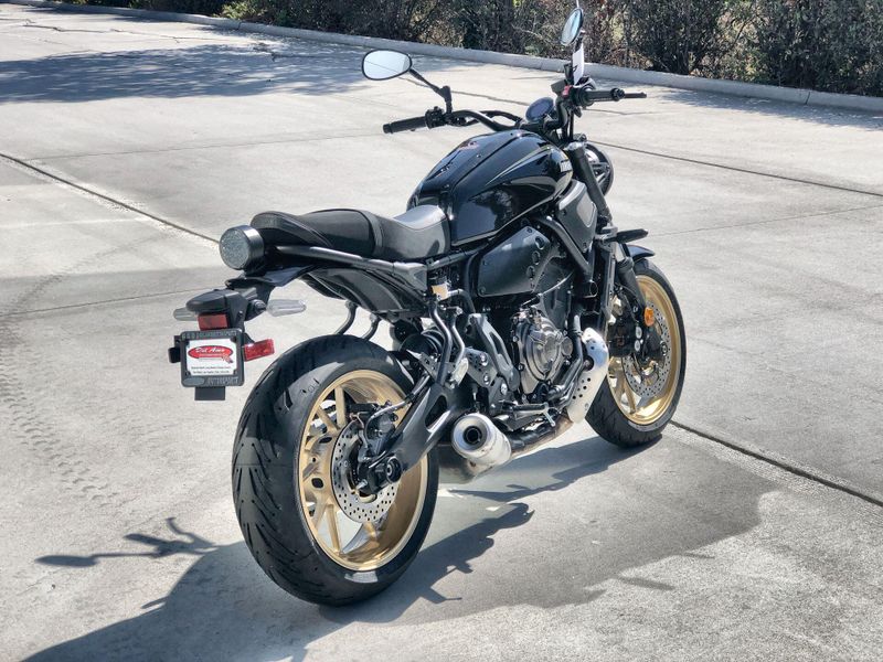 New 2026 Yamaha XSR700 Image 17