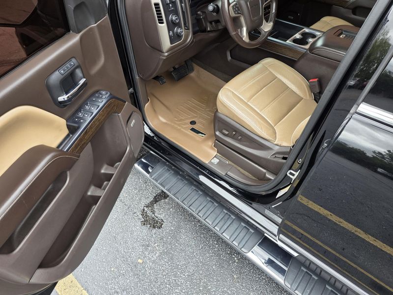 Used 2017 GMC Sierra 1500 Denali