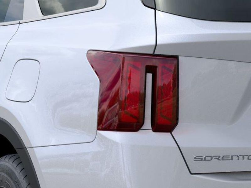 New 2026 Kia Sorento LXImage 12