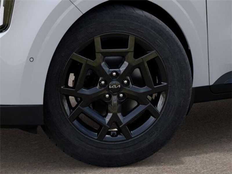 New 2026 Kia Carnival Hybrid SX PrestigeImage 9