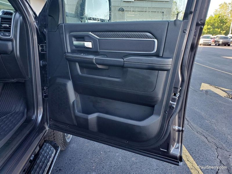 New 2026 RAM 2500 Big Horn Crew Cab 4x4 6'4' Box