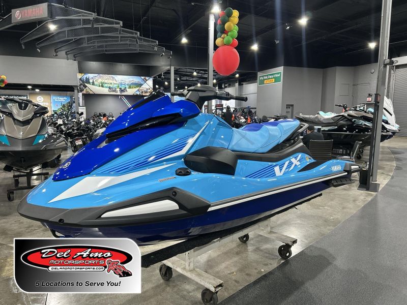 2025 Yamaha VX DELUXE W/AUDIO  in a CYAN/AZURE BLUE exterior color. Del Amo Motorsports of Redondo Beach (424) 390-7811 delamomotorsports.com 