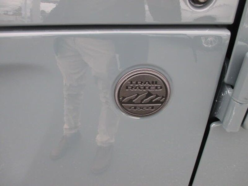 New 2026 Jeep Wrangler 4-door Sport SImage 13