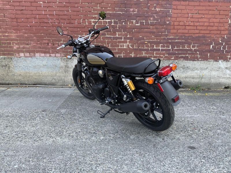 New 2026 Royal Enfield INT 650 