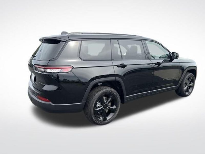 2025 Jeep Grand Cherokee Altitude X2025 Jeep Grand Cherokee L Altitude X 4x4