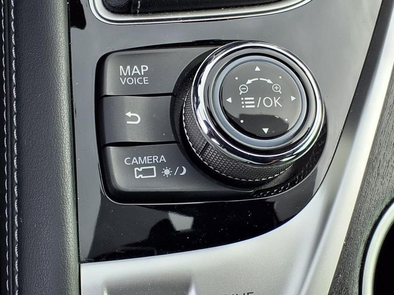 Used 2022 INFINITI Q50 SensoryImage 25