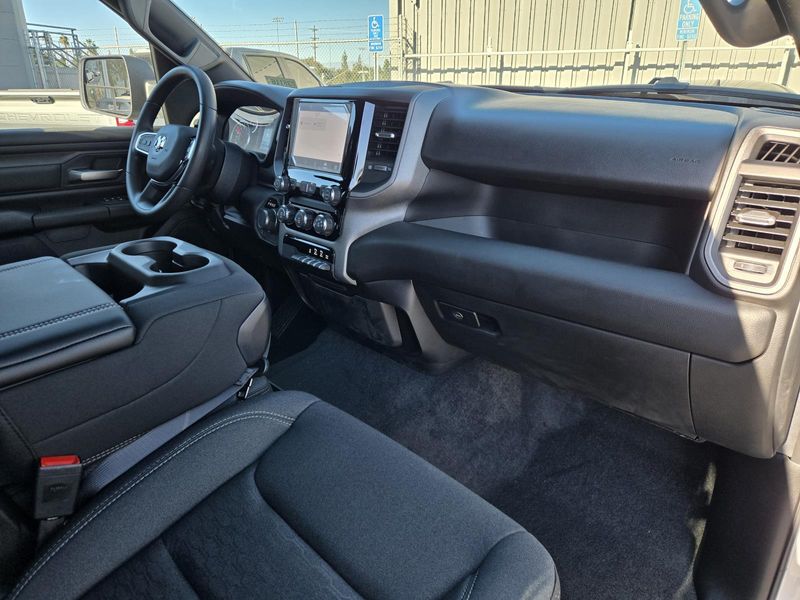 New 2026 RAM 1500 Tradesman Crew Cab 4x2 5'7' Box